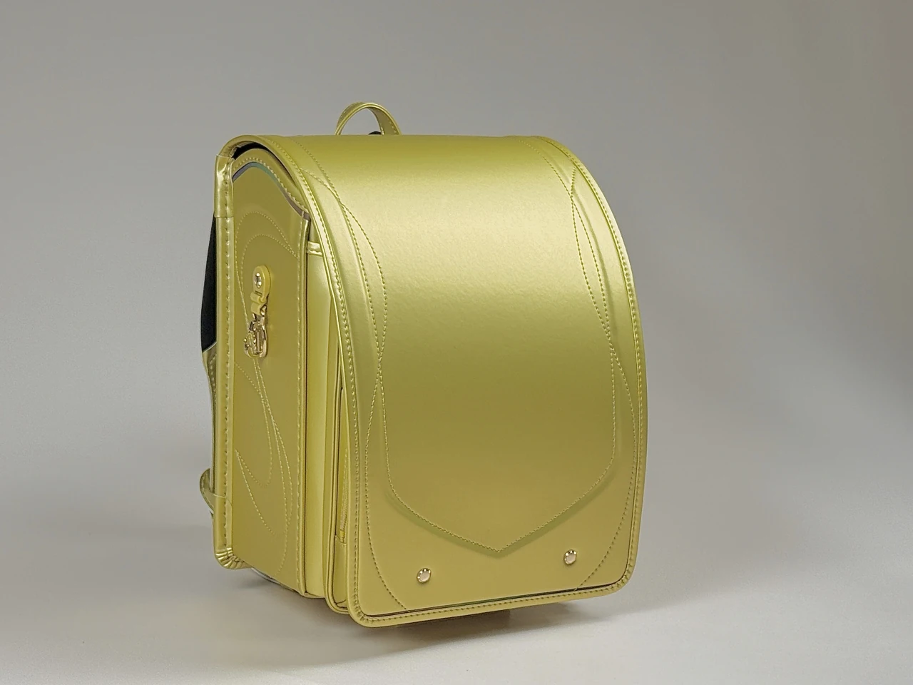 コスモレインボー　ゴールド×本体同系色